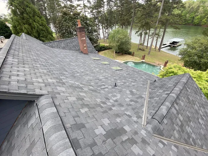 Riverside Roofing Picture 1