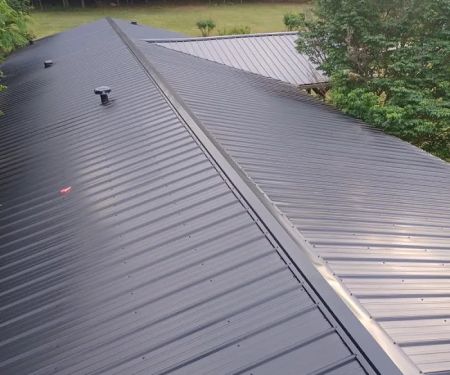 Reyes Roofing