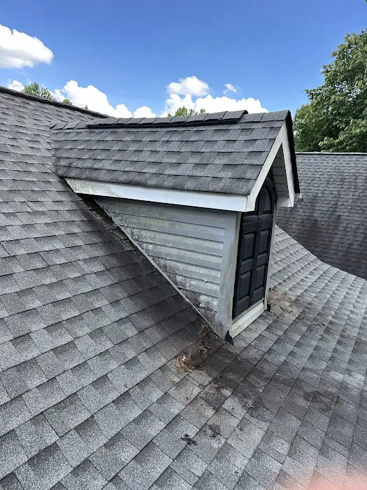 L & L Roofing and Construction of Gainesville Picture 1