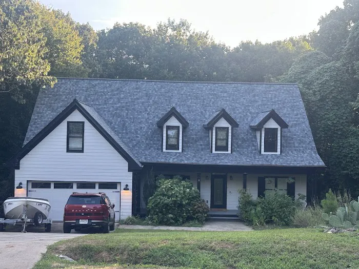 L & L Roofing and Construction of Gainesville Picture 9