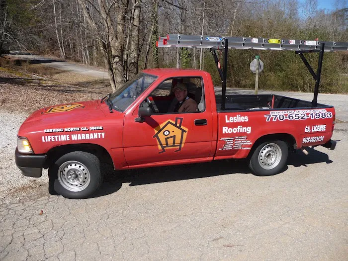 Leslie's Roofing Picture 9