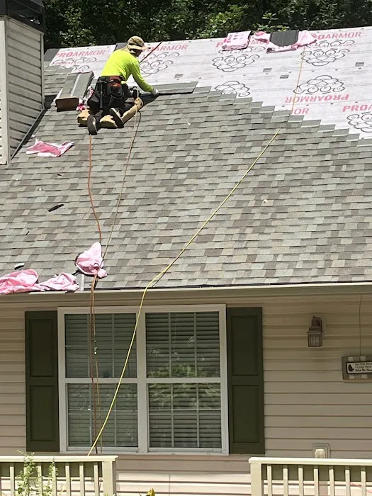 Edge Roofing LLC Picture 1