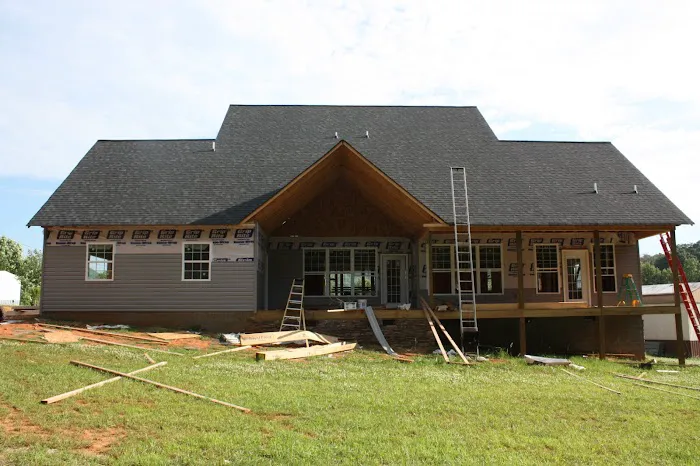 Anderson & Sons Roofing and Construction LLC Picture 1