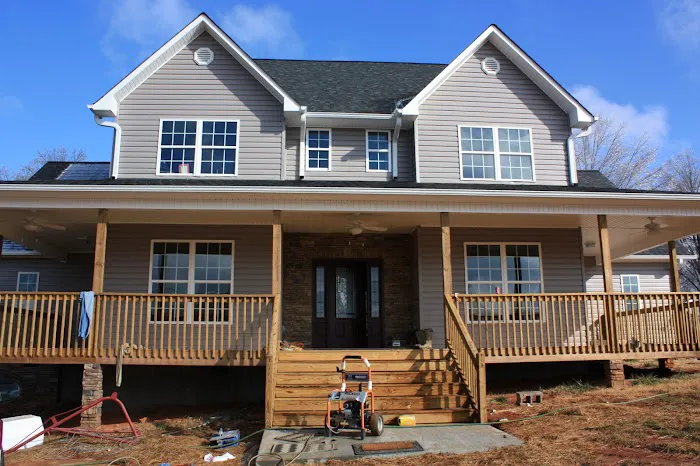 Anderson & Sons Roofing and Construction LLC Picture 4