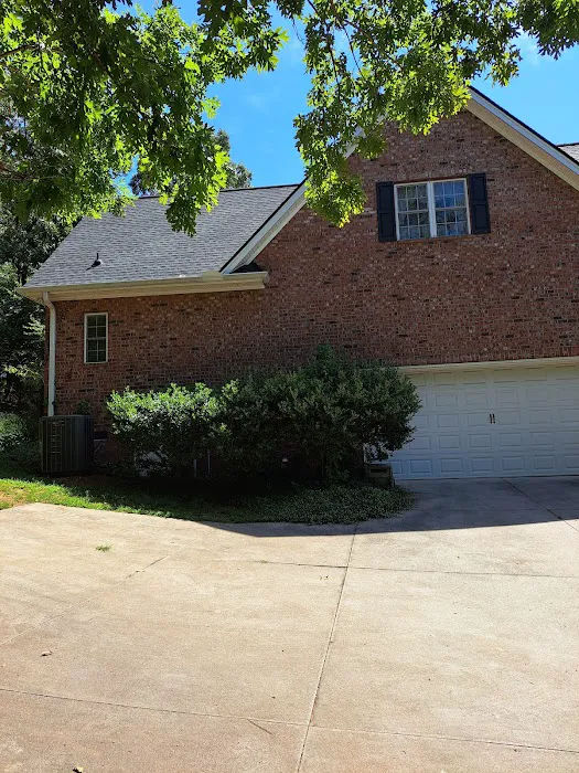 United Contracting and Roofing Picture 9