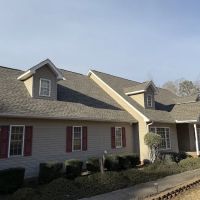 Dolly's Roofing, Inc. ico