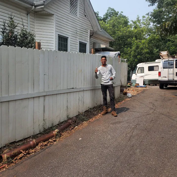 Dolly's Roofing, Inc. Picture 2