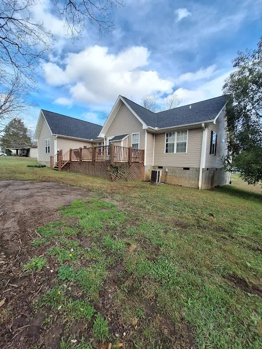 GILMER'S ROOFING LLC Picture 10