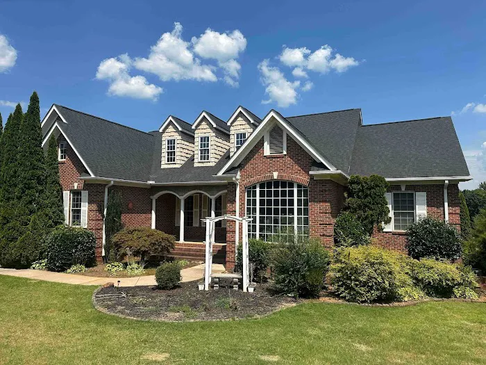 Strong Roofing, LLC Picture 6