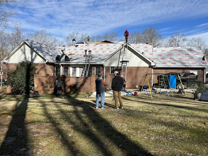 Strong Roofing, LLC Picture 10