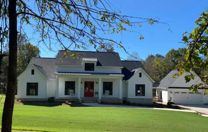 Hyman Builders & Roofing Picture 3