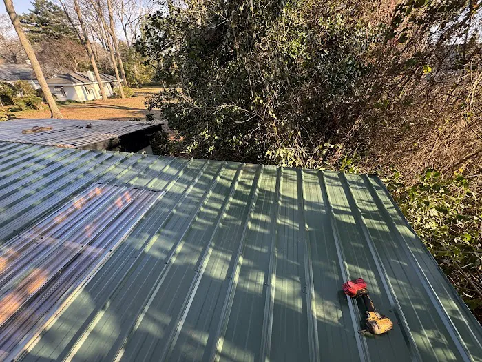 Roberts Roofing Picture 3