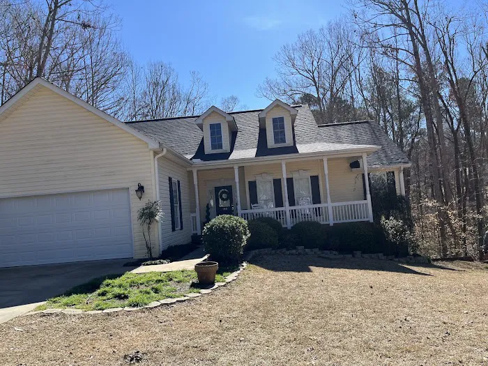 Roberts Roofing Picture 1