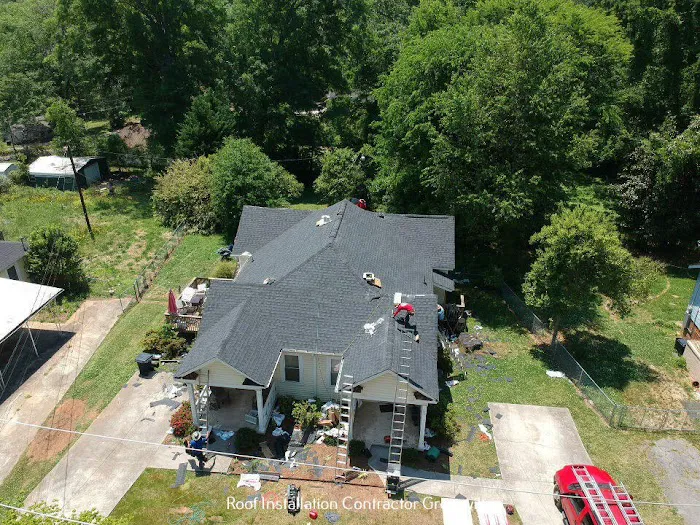 Roofers LLC Picture 7
