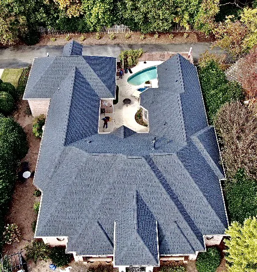 Larry James Carlton Roofing Picture 1