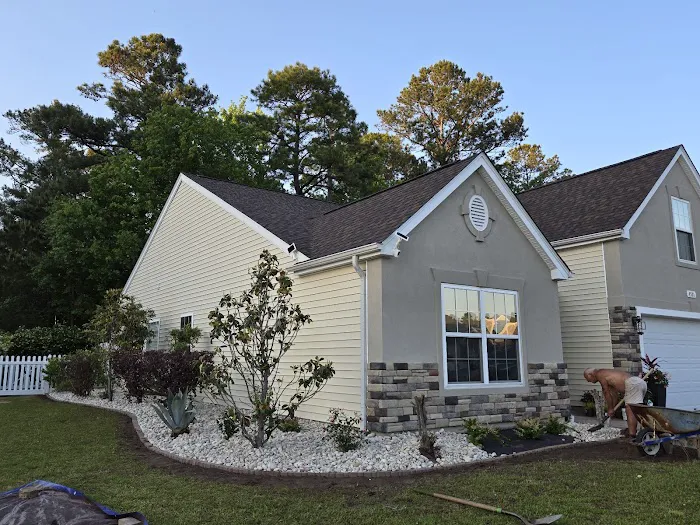 United Contractors Roofing - Upstate Roofing Experts Picture 1