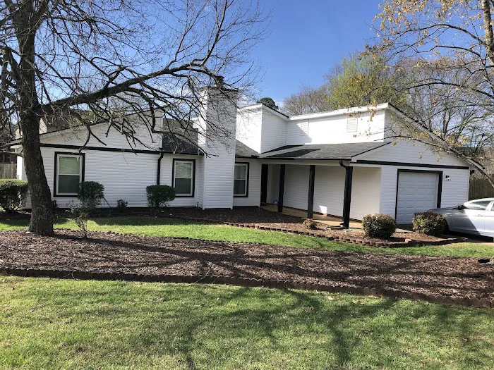 Mighty Dog Roofing of Greenville Picture 2