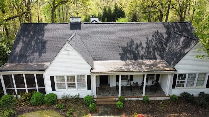 Custom Castles Roofing & Construction, Inc. Picture 2