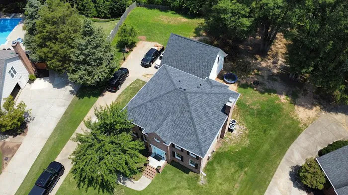 Arnold Roofing and Restoration Picture 6