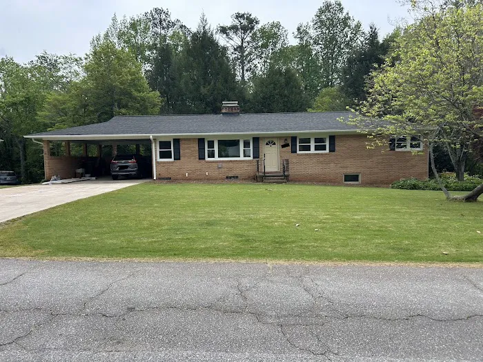 C&W Roofing, Siding & Window Co. Picture 1