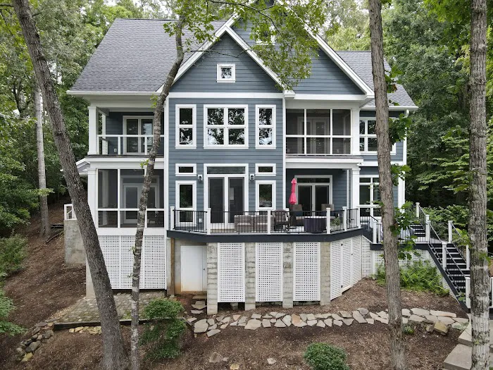 C&W Roofing, Siding & Window Co. Picture 7