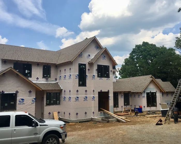 Valley Roofing and Siding Co. LLC Picture 1