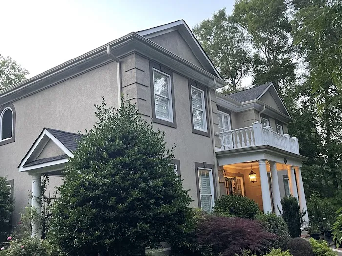 Peak Roofing & Solar Picture 1