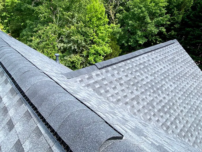 Dave's Roofing Picture 6