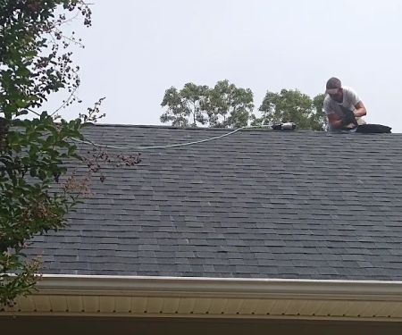 TNJ Roofing and Handyman services Llc