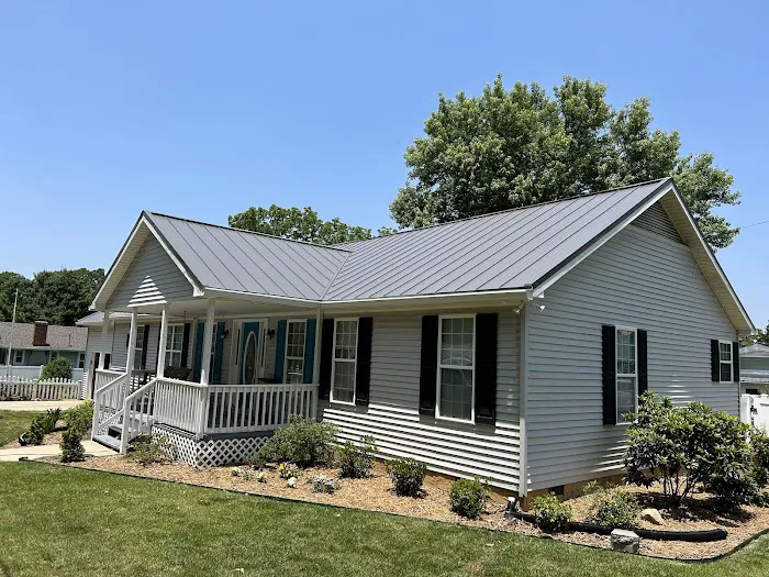 Peak Roofing & Solar LLC Picture 10