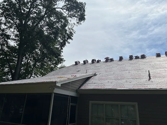 Peak Roofing & Solar LLC Picture 9