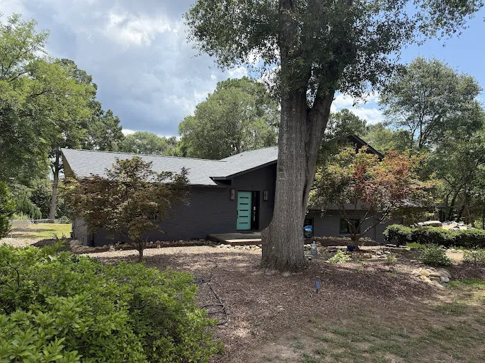 Peak Roofing & Solar LLC Picture 8