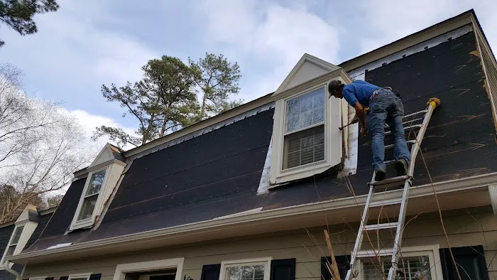 Leon Easler Roofing Picture 1