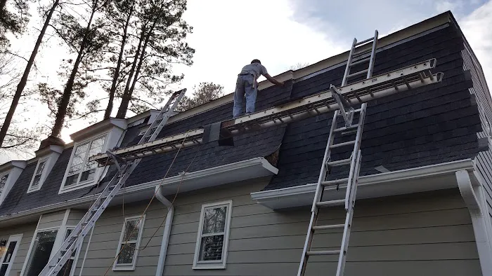 Leon Easler Roofing Picture 4