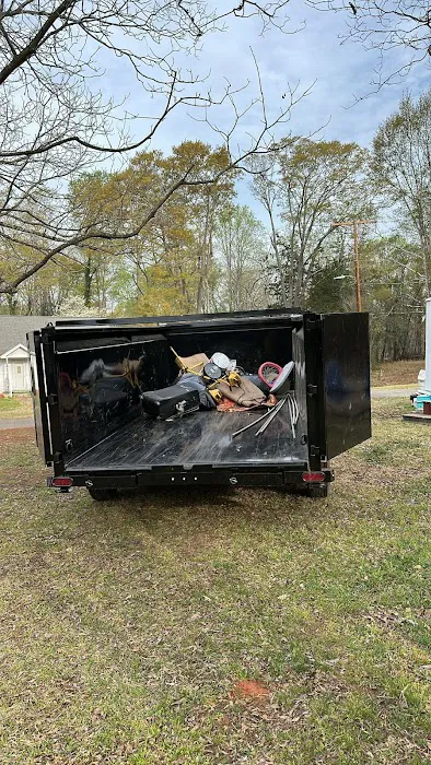 W&S RENOVATIONS LLC - ROOFING SERVICE Picture 2