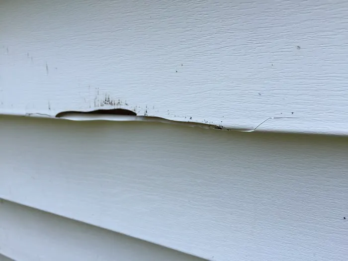 CALL REEVES ROOFING - CONSTRUCTION Picture 2