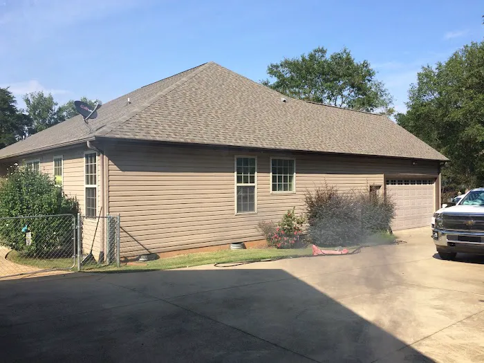Eubanks Roofing, LLC Picture 4
