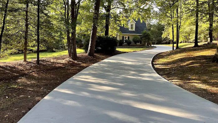 Crest Roofing & Construction Picture 7