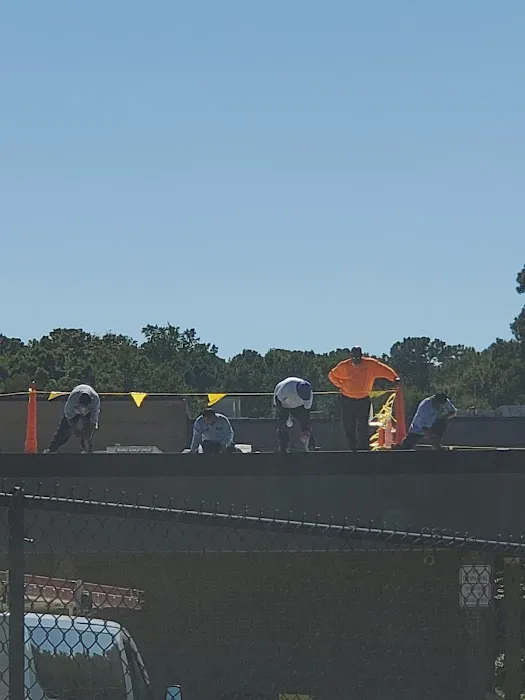 Lloyd Roofing Co Inc Picture 1