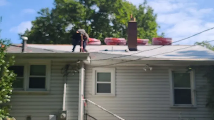 RIZO ROOFING LLC Picture 5