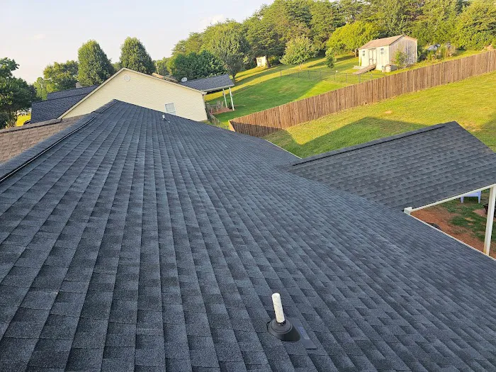 RIZO ROOFING LLC Picture 9