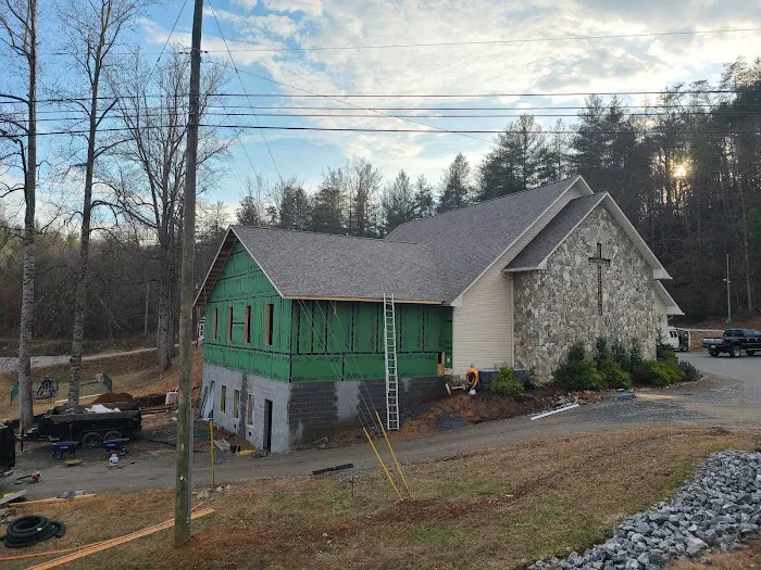 Hayes Roofing LLC Picture 1