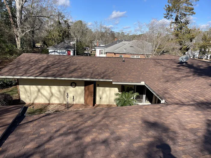 Meetze Roofing and Construction Picture 1