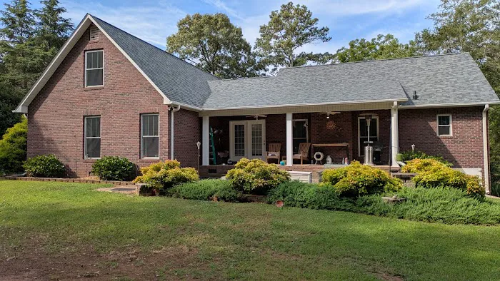 Guy Roofing Inc. Picture 4