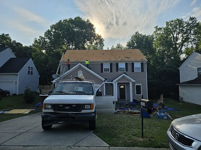 Extreme Roofing LLC Picture 1