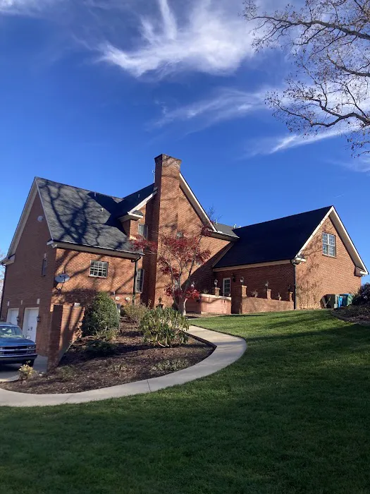 Ricardo's Alpha Roofing Picture 6