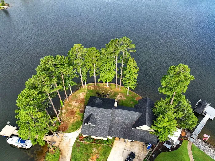 PEAK EXTERIORS, LLC Picture 4