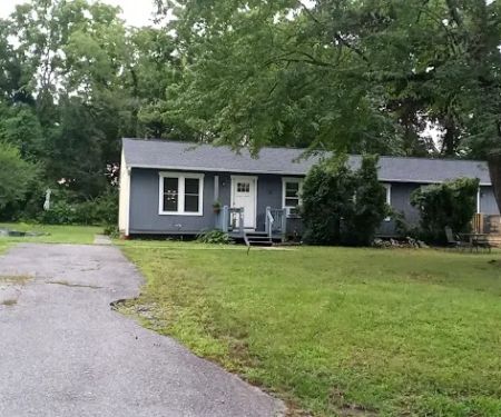 Paramount Roofing Services, Inc.