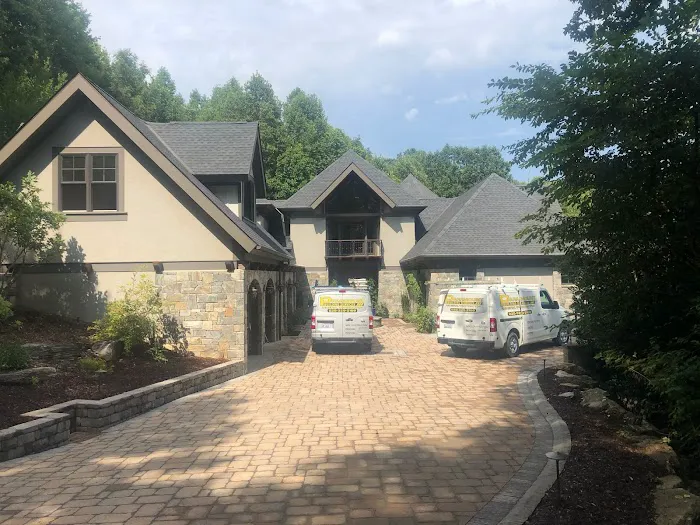 Paramount Roofing Services, Inc. Picture 3