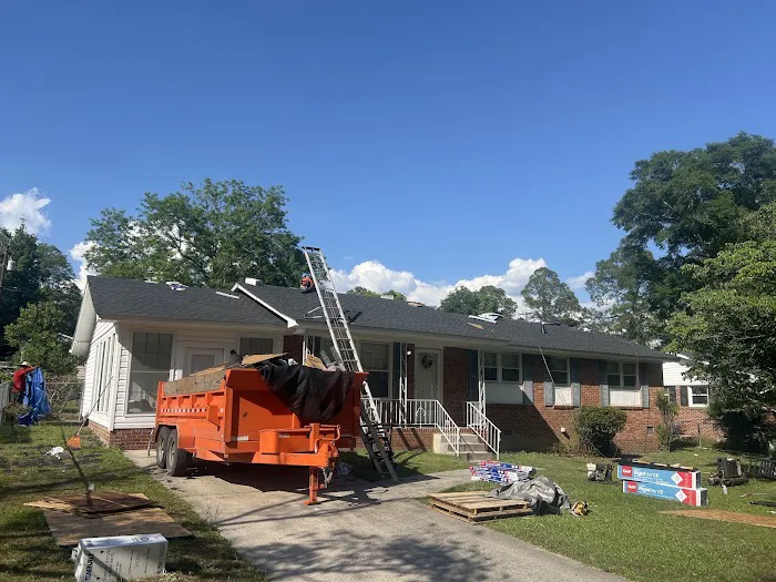 Rennison Roofing and Exteriors, LLC Picture 2